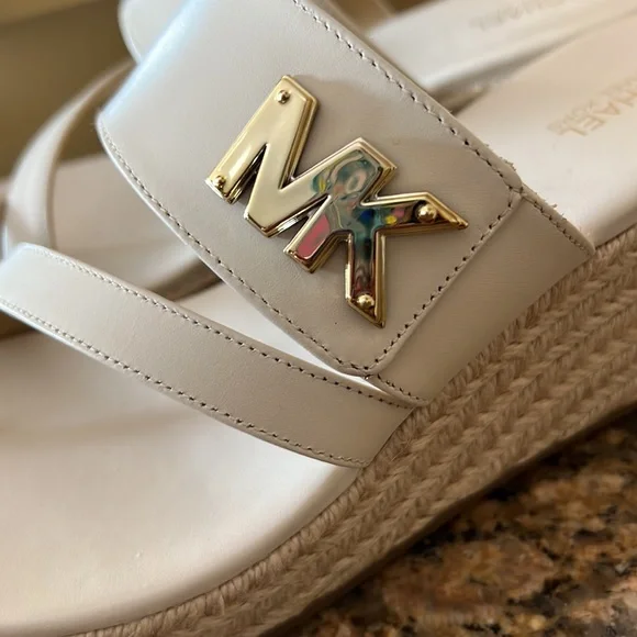 SOLD Michael Kors Cream Mid Wedge. New in Box - Picture 5 of 10